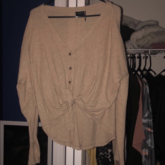 Urban Outfitters Sweaters - Urban Outfitters Cardigan